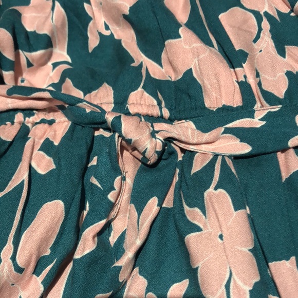 Eloquii green / pink floral print full jumper with waist tie. Like new!! - Picture 3 of 8